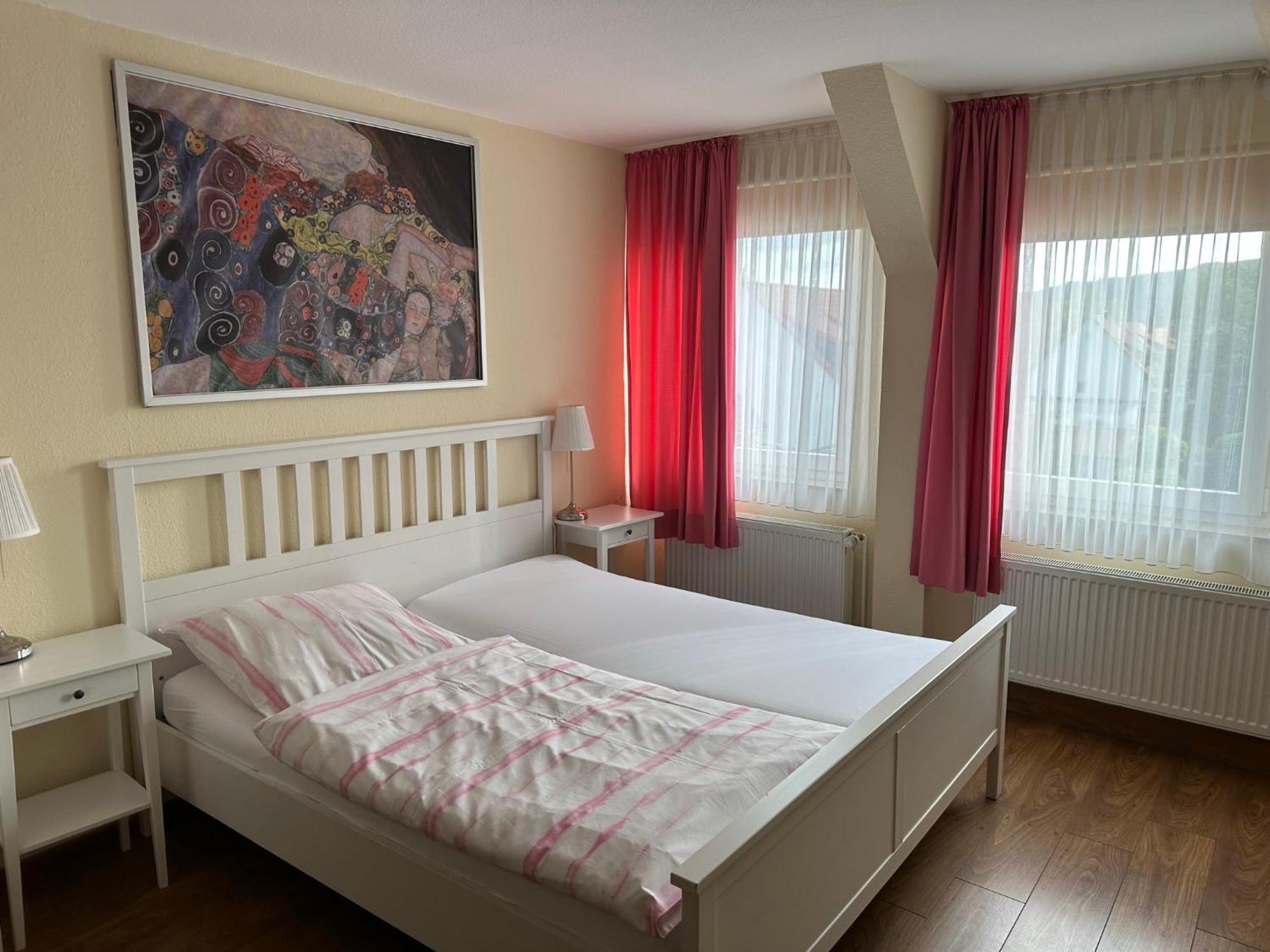 Hotel Zum Grafen Hallermunt Шпринге Экстерьер фото