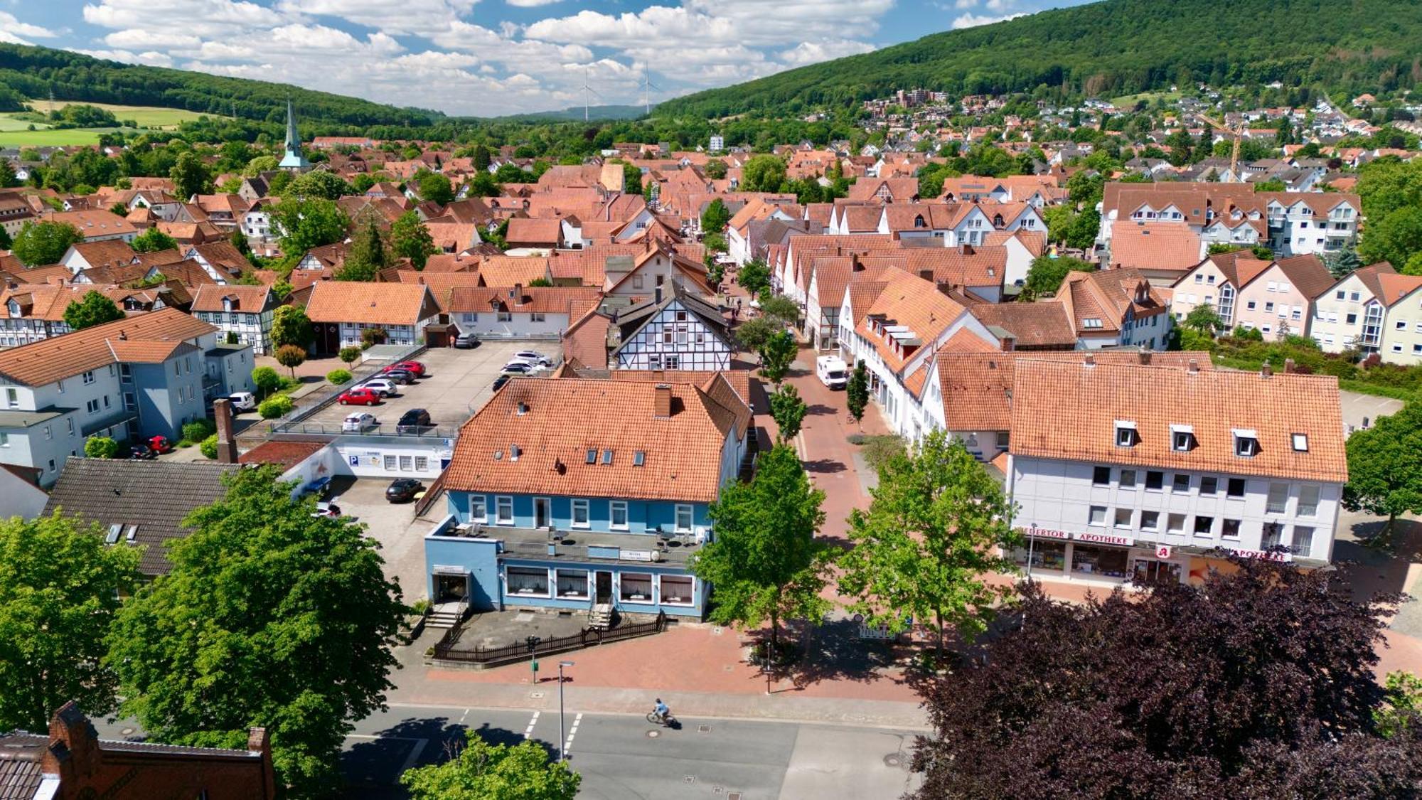 Hotel Zum Grafen Hallermunt Шпринге Экстерьер фото