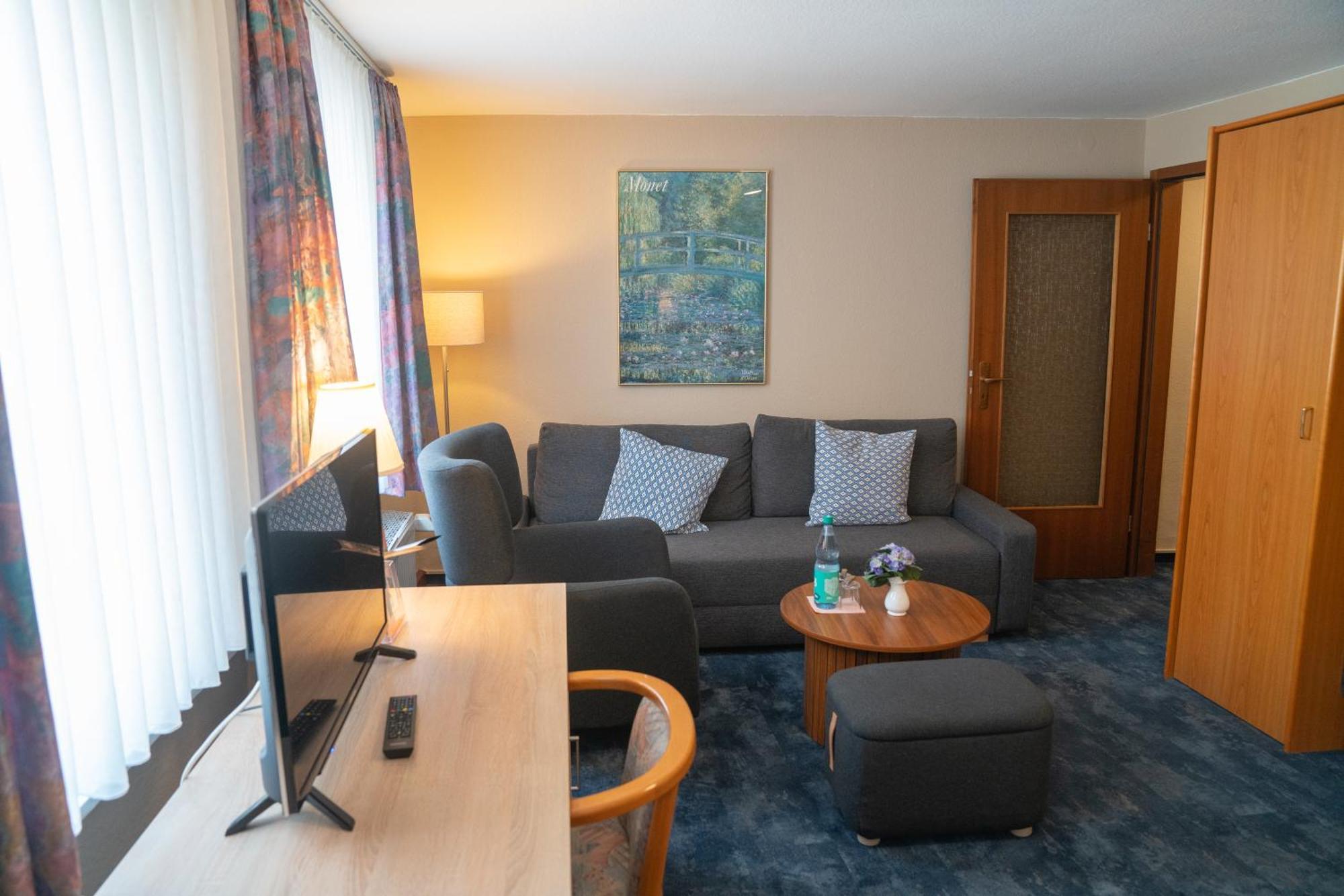 Hotel Zum Grafen Hallermunt Шпринге Экстерьер фото