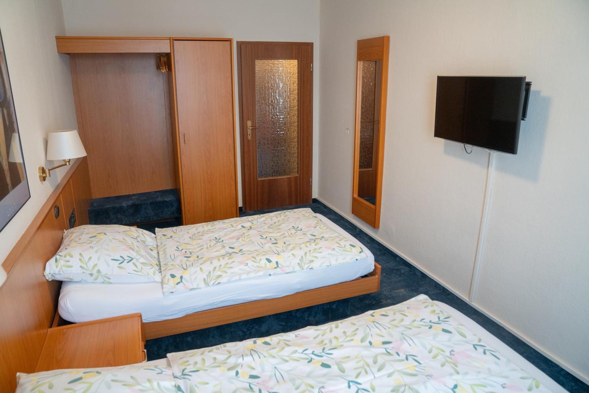 Hotel Zum Grafen Hallermunt Шпринге Экстерьер фото